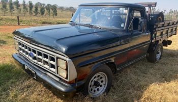 Ford F1000 carroceria de madeira diesel