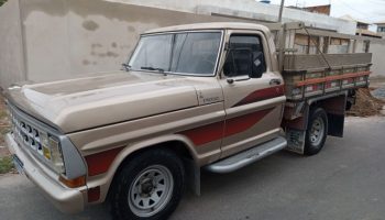 Ford F1000 carroceria de madeira a venda