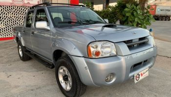 Nissan Frontier LE 2.8 Turbo Diesel 4x4 2003